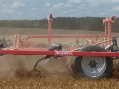 Культиватор JUPITER - Чизельный агрегат / ширина захвата от 4,5 до 8,1 м. Прицепной / гидравлически складываемый