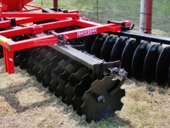 Легкая дисковая борона PXN - Легкая дисковая борона / Х-образная форма. Ширина захвата от 1,5 до 3,3 м / Диски Ø 510 мм