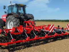 Зубовая борона HV - Тяжелая зубовая борона. Ширина захвата от 5,3 до 9,3 м